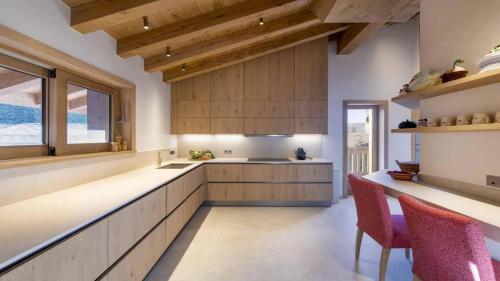 Luxury Chalet Sankt Anton with Pool & Sauna