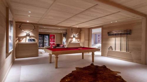 Luxury Chalet Sankt Anton with Pool & Sauna