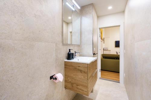 Leonardo Suite
