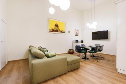 Leonardo Suite