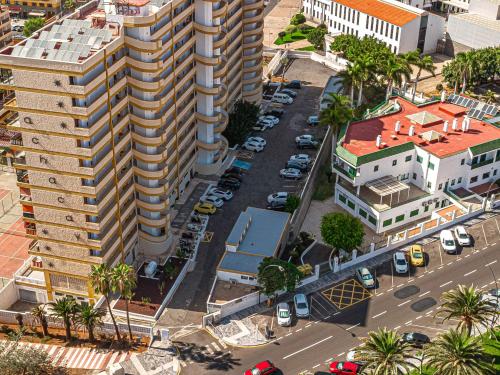 As de Casas - Achacay Apartment with Sea Views and Pool