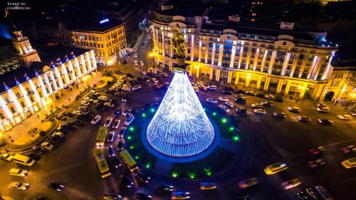 Nespecifikovaný výhled na destinaci Tbilisi nebo výhled na město při pohledu z apartmánu