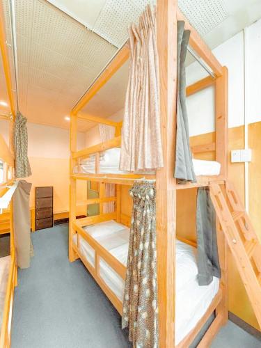 Guest House 樂 -Luck-