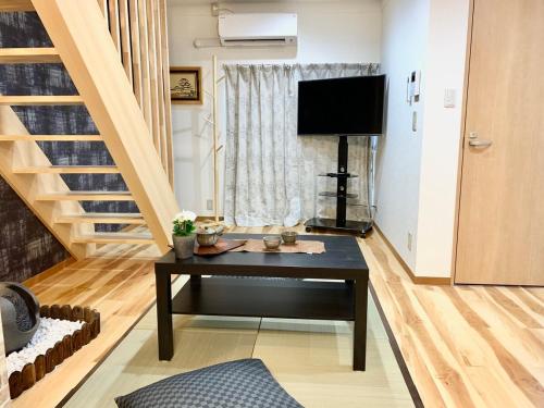 Osaka Umeda Walking Circle Single Family Luxury Building, 6 minutes from the station, Anya Inn