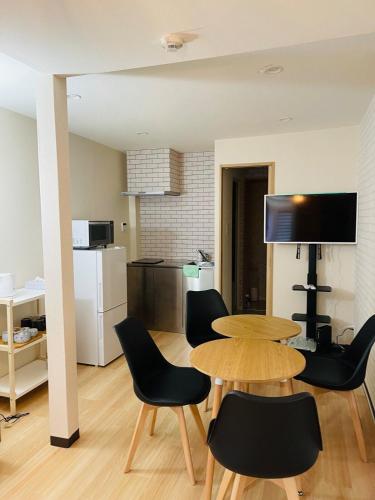 初心之屋十六号馆, an exquisite independent small building in Osaka Umeda Business District