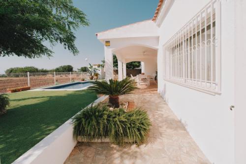 Villa mediterránea en Peñíscola con piscina privada