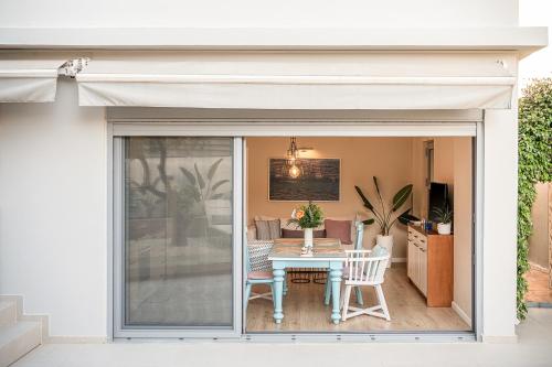 J&V Luxury Suites