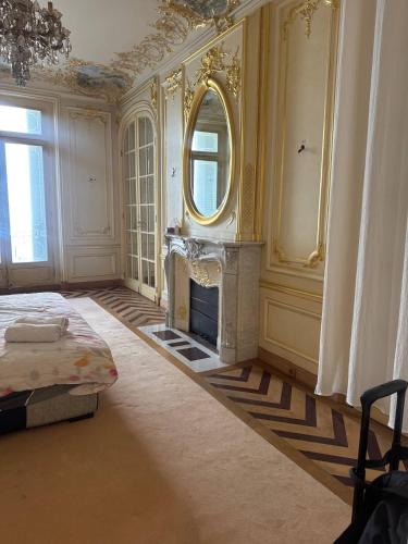 Suite Royale Montaigne