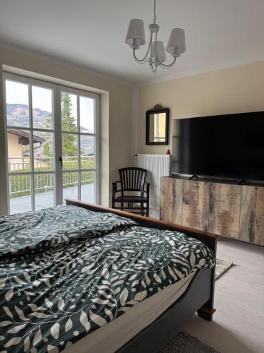 LIVA LIVING, Lifestyle Ferienwohnung mit Berg- & Seeblick