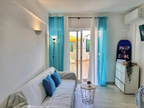 Casa Leandro by Calyferias