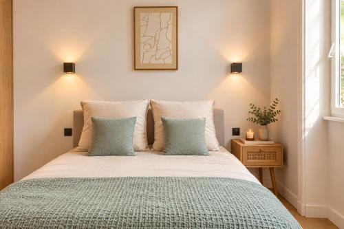 1 bedroom exceptional terrace Coeur Presqu'île