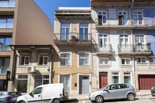 Bright Studio in the Heart of Porto by Great&Cosy
