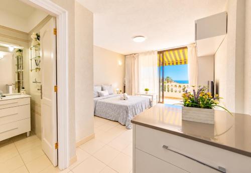 Paradise Court