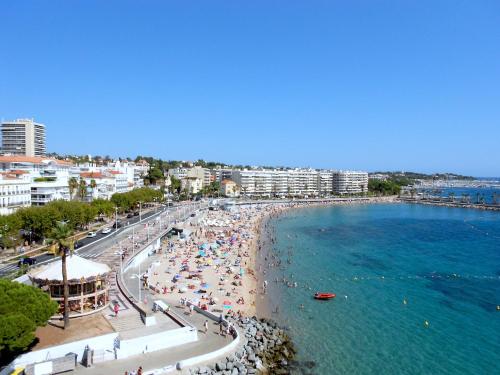 Studio Terrasse Vue Mer Saint-Raphaël - Plages, Ville et Gare à Pied