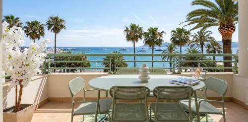Croisette Martinez Terrace & Sea View