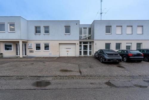 Steyr Apartment Perfect for Work Trips & Family Holidays