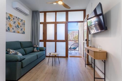 Estudio 2 camas y patio privado en Valencia