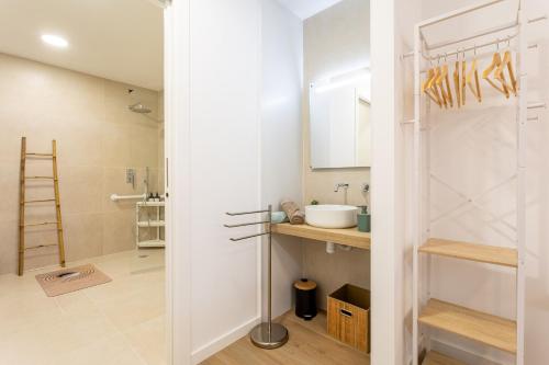 Estudio 2 camas y patio privado en Valencia
