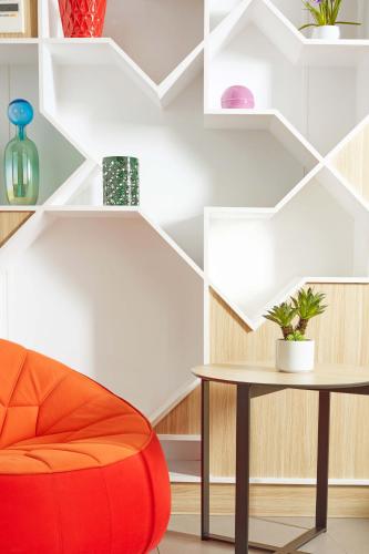 Posezení v ubytování ibis Styles Makkah