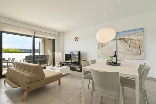 Blue Arenal