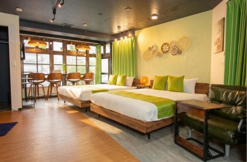 Bamboo Glow Nook-Panoramic Town Square View! Easy Access to Haneda & Central Tokyo