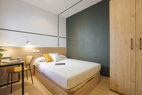 Habitación Privada en Coliving Premium Madrid Río