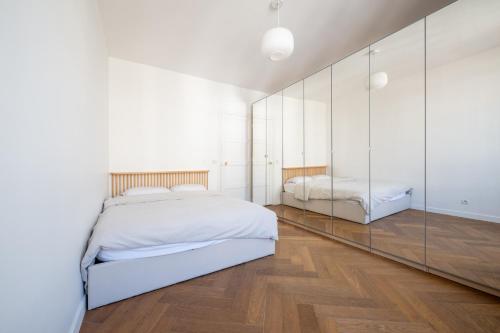 Bright and Spacious 1BDR in Central Paris