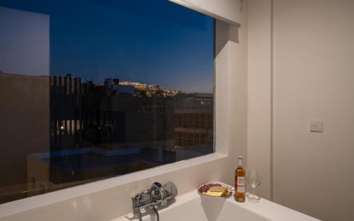 Dema Luxury Suites - Perikleous E8
