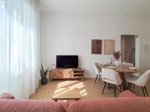 Carissimi - An Italian design experience