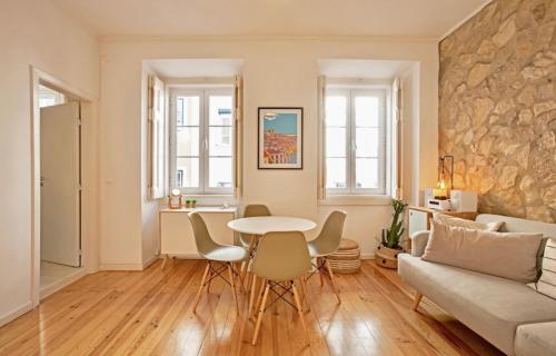 Renovated cosy 1Bedroom Apartment in Santos