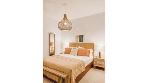Stylish 2BDR Lisbon Apartment City Center