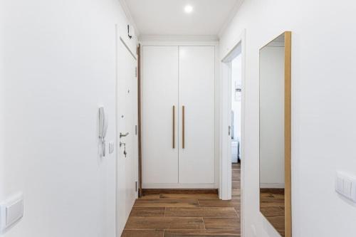 Torre Verde | Sea View, Pool & AC