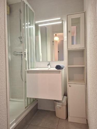 Marinas 2 - Agreable studio face au port Olona