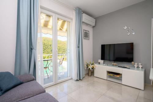 Apartment Sea View