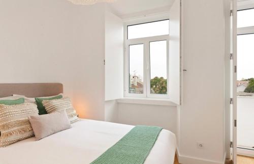 Modern Portuguese 1 Bedroom Apartment in Belém