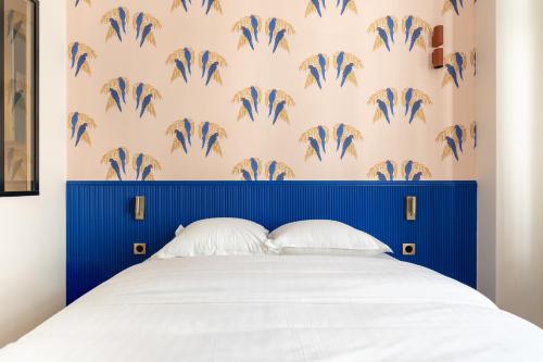 New Studio for 2 near Bastille