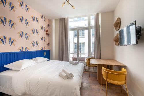 New Studio for 2 near Bastille