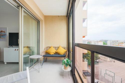 Antibes centre, terrasse, garage