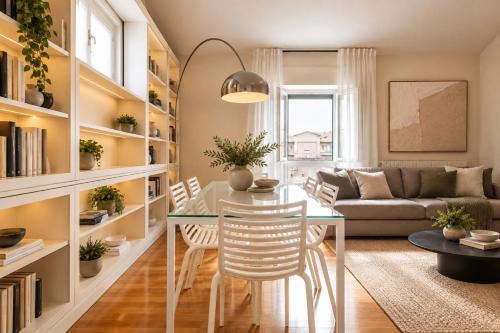 ComeCasa Milan Grand Stay Premium 2BR Apartment