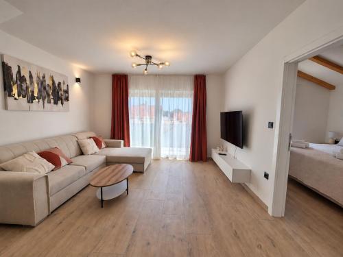 Villa Maris - Jadrija terrace apartment
