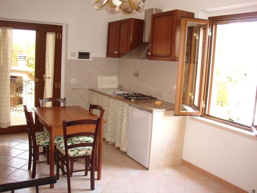 Η κουζίνα ή μικρή κουζίνα στο Agriturismo L'Albatro