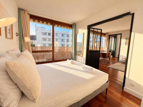 Charmant appartement rénové avec ascenseur et balcon Paris 14