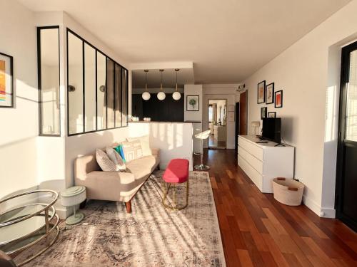 Charmant appartement rénové avec ascenseur et balcon Paris 14