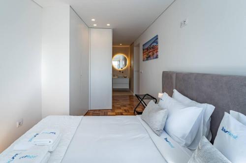 Porto Luxury Downtown Apartment & Garage