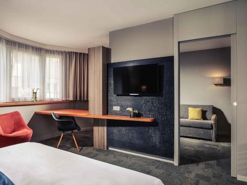 Suite Junior avec 1 Lit Double et 1 Canapé-Lit