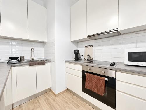 Fresh Modern Flat in the center of Athens