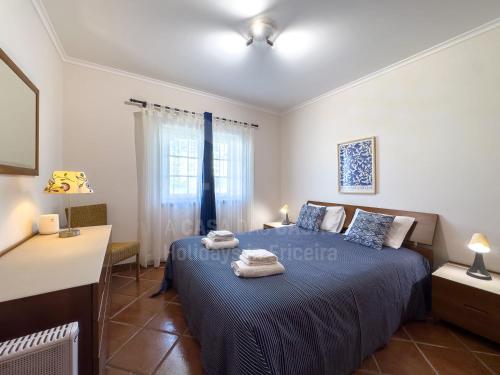 Sunset Apartment by ACasaDasCasas