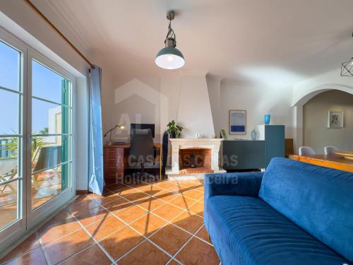 Sunset Apartment by ACasaDasCasas