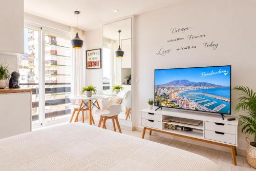BENALMADENA - NEW NORDIC STYLE & SUNNY STUDIO