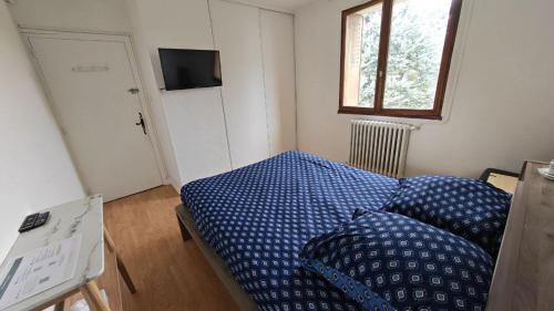 Chambre dans un appartement partagé